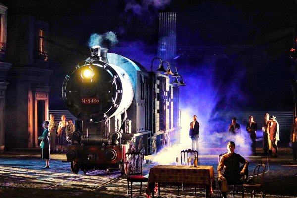 何冰持导《屠户》，念念把老艺术家“骁勇而极致演戏的劲儿”传下去